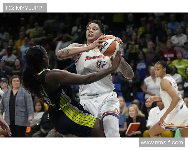 2017年洛杉矶火花与水星的精彩对决回顾与赛季分析