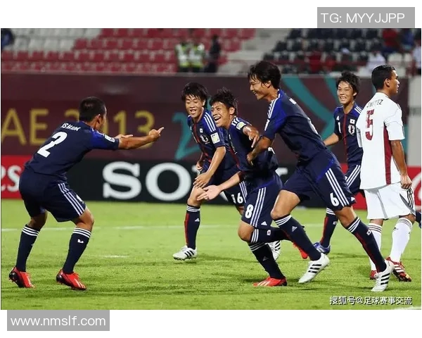 东京绿茵与泽维的激烈对决揭示足球战术与团队协作的完美结合 东京绿茵与泽维的激烈对决揭示足球战术与团队协作的完美结合